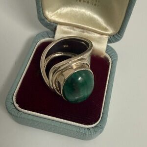 Adjustable sterling silver and malachite ring